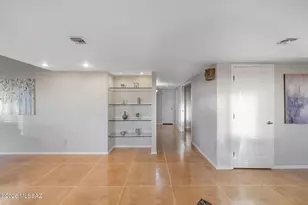 5249 N VÃ­a Sempreverde, Tucson, AZ 85750 - Photo 10