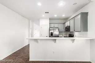 8390 N Sand Dune Pl, Tucson, AZ 85743 - Photo 6