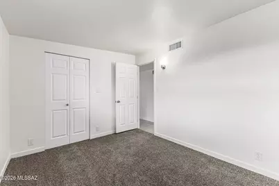 7259 E Eastview Drive, Tucson, AZ 85710 - Photo 18