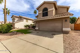 1121 W Canary Way, Chandler, AZ 85286 - Photo 4