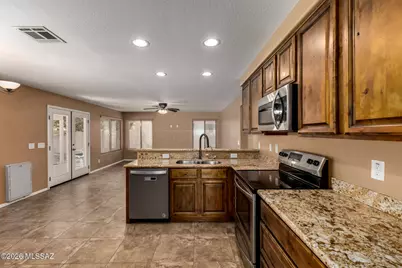 1121 W Canary Way, Chandler, AZ 85286 - Photo 8