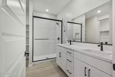 7786 S Wild Prairie Drive S, Tucson, AZ 85757 - Photo 14