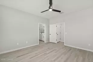 7786 S Wild Prairie Dr S, Tucson, AZ 85757 - Photo 12