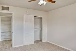 949 W Calle Aragon, Tucson, AZ 85756 - Photo 12