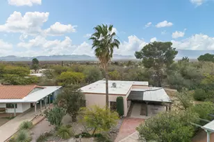 415 S Vista Del Rio, Green Valley, AZ 85614 - Photo 2