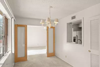 415 S Vista Del Rio, Green Valley, AZ 85614 - Photo 8