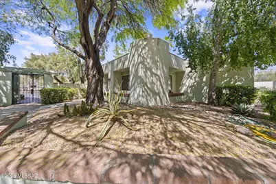 7853 N Calle De La Aldea, Tucson, AZ 85704 - Photo 2