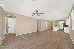 10185 S Rolling Water Dr, Vail, AZ 85641 - Photo 18