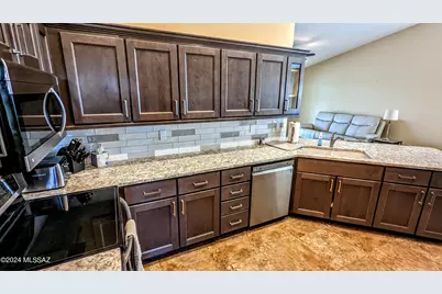 38135 S Rolling Hills Drive, Tucson, AZ 85739 - Photo 16