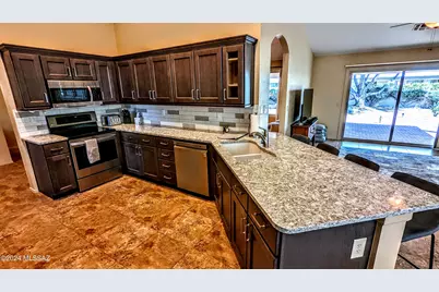 38135 S Rolling Hills Drive, Tucson, AZ 85739 - Photo 18