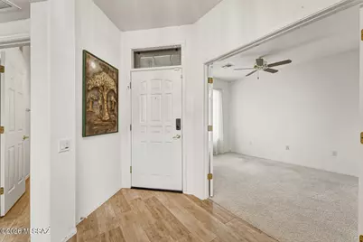 1917 W Vista Ridge Drive, Green Valley, AZ 85622 - Photo 6