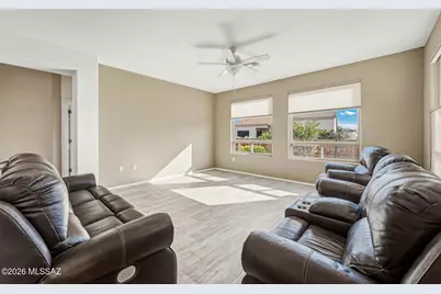 1917 W Vista Ridge Drive, Green Valley, AZ 85622 - Photo 6