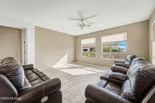 1917 W Vista Ridge Dr, Green Valley, AZ 85622 - Photo 6