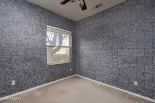 9172 N Treasure Mountain Dr, Tucson, AZ 85742 - Photo 14