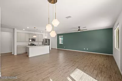 8796 E Stone Meadow Circle, Tucson, AZ 85730 - Photo 10