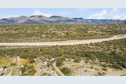 5172 E Woodspring Drive, Tucson, AZ 85712 - Photo 34