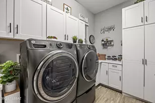 8489 N Lone Ranger Rd, Tucson, AZ 85743 - Photo 42