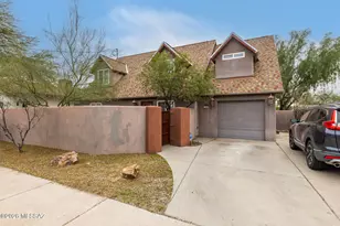 744 E Adams St, Tucson, AZ 85719 - Photo 2