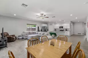 1941 E Greenlee Rd, Tucson, AZ 85719 - Photo 18