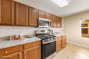 4266 E Wading Pond Dr, Tucson, AZ 85712 - Photo 16