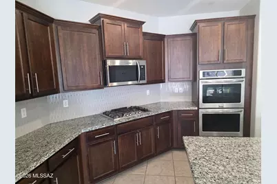 5549 W Jade Rock Place, Tucson, AZ 85742 - Photo 10