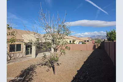 5549 W Jade Rock Place, Tucson, AZ 85742 - Photo 32