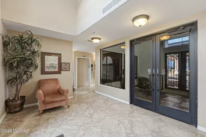 5775 S Camino Del Sol #6104, Green Valley, AZ 85622 - Photo 6