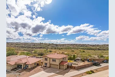 10652 S Silverbluff Drive, Vail, AZ 85641 - Photo 2