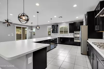 38655 S Running Roses Lane, Saddlebrooke, AZ 85739 - Photo 8