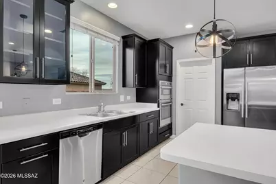 38655 S Running Roses Lane, Saddlebrooke, AZ 85739 - Photo 10