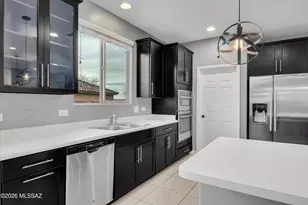 38655 S Running Roses Ln, Saddlebrooke, AZ 85739 - Photo 10