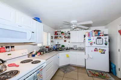 955 N Venice Avenue, Tucson, AZ 85711 - Photo 4