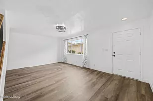 955 N Venice Ave, Tucson, AZ 85711 - Photo 8