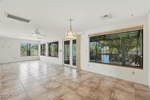 250 E Paseo Chuparosas, Green Valley, AZ 85614 - Photo 8