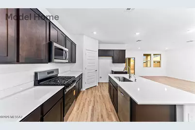 13558 N Nicholas Court, Marana, AZ 85653 - Photo 12
