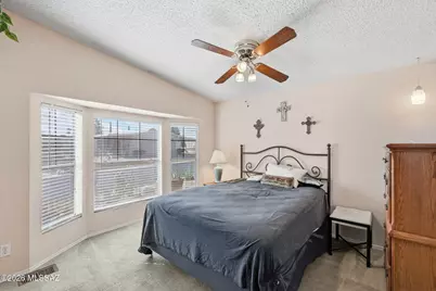 266 W Pinon Drive, Green Valley, AZ 85614 - Photo 18