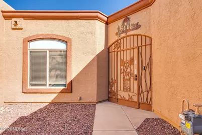 2541 S Pecan Valley Place, Green Valley, AZ 85614 - Photo 4