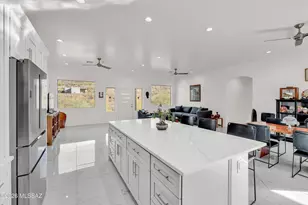 4091 W Gates Creek Ct, Tucson, AZ 85745 - Photo 12