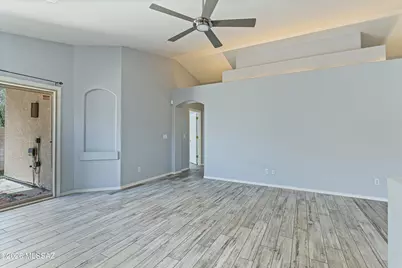 8698 N Joanna Drive, Tucson, AZ 85742 - Photo 14