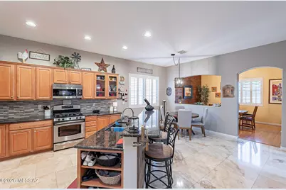 8133 N High Branch Drive W, Tucson, AZ 85743 - Photo 6