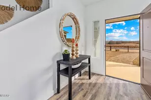 10498 W Rutherford Ln, Marana, AZ 85653 - Photo 2