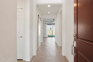 9785 E Copper Glance Trl, Tucson, AZ 85747 - Photo 4