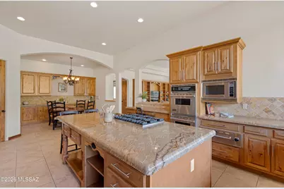 6525 N Longfellow Drive, Tucson, AZ 85718 - Photo 16