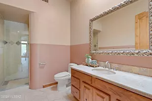 6525 N Longfellow Dr, Tucson, AZ 85718 - Photo 38
