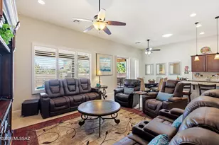 2209 E Bluejay Bluff Ln, Green Valley, AZ 85614 - Photo 12