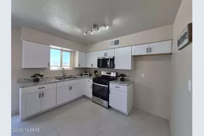 428 Camino Agosto, Rio Rico, AZ 85648 - Photo 6