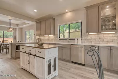 1184 E Camino Diestro, Oro Valley, AZ 85704 - Photo 18