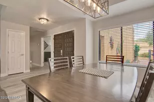 1184 E Camino Diestro, Oro Valley, AZ 85704 - Photo 12