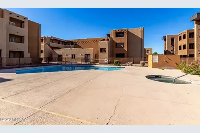 1810 E Blacklidge Drive #123, Tucson, AZ 85719 - Photo 22