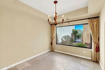 1216 E Camino Diestro, Oro Valley, AZ 85704 - Photo 12